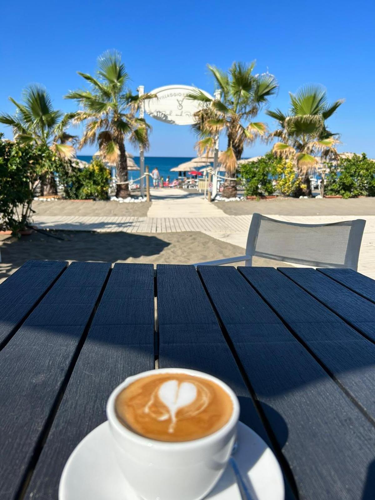 Villaggio I Sorbizzi Marina Di Bibbona Exterior photo